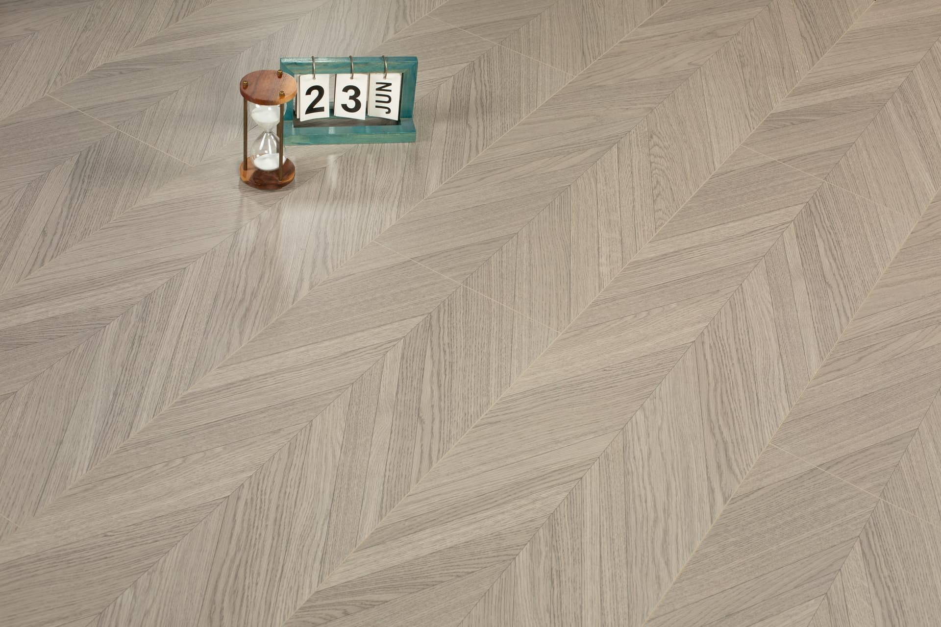 Laminate Flooring - Driftwood design 18